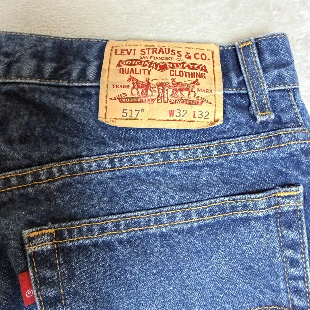 Levis pre owned